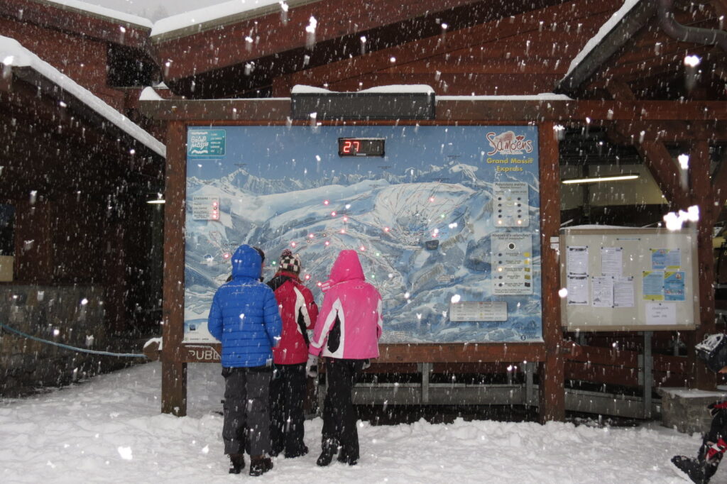 découvrez les meilleurs forfaits de ski sélectionnés par les experts pour profiter pleinement des pistes cet hiver. comparez les offres, dénichez les meilleures promotions et préparez votre séjour au ski en toute sérénité.